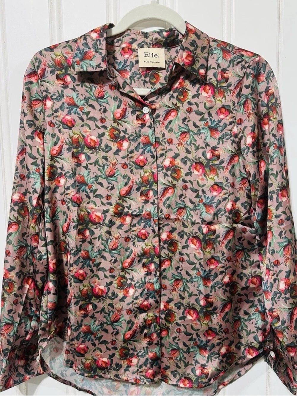 Elie Tahari Pink Floral Button-Down Blouse